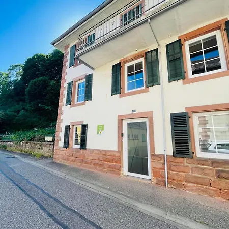 Apartment Du Canal Lutzelbourg