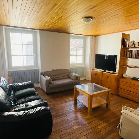 Du Canal Apartment *